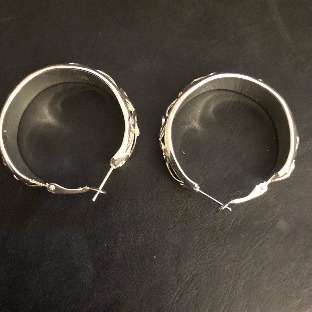 Earrings - Picture 3 of 3